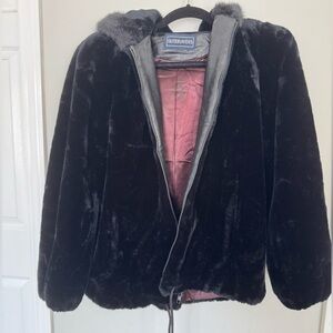 Vintage 80s outer layer faux fur coat